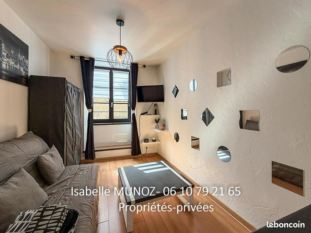 Immeuble 5 pièces 122 m² · à Riom · 122 m² · 294 100 €