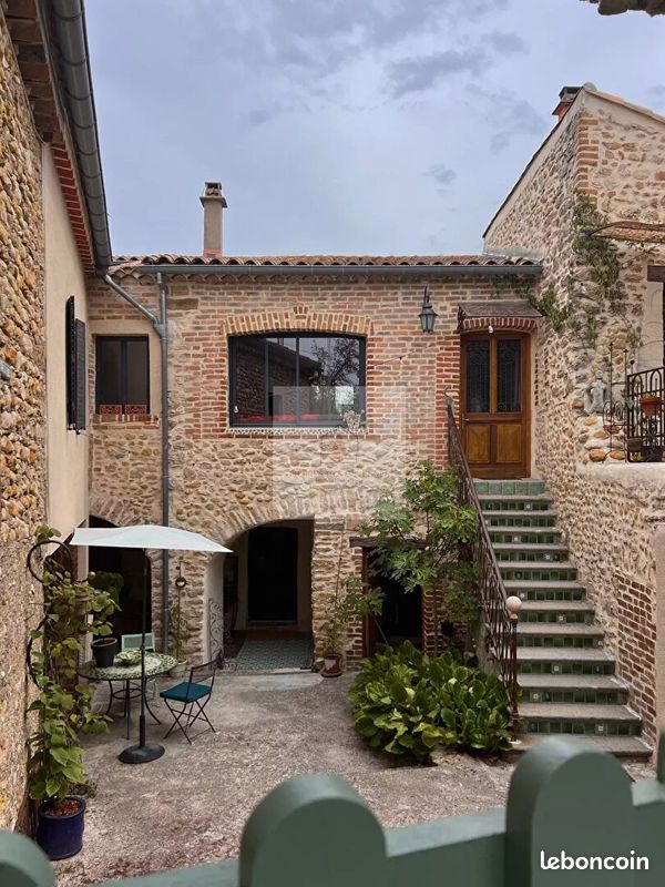 Maison 7 pièces 231 m² · à Les Mages · 231 m² · 530 000 €