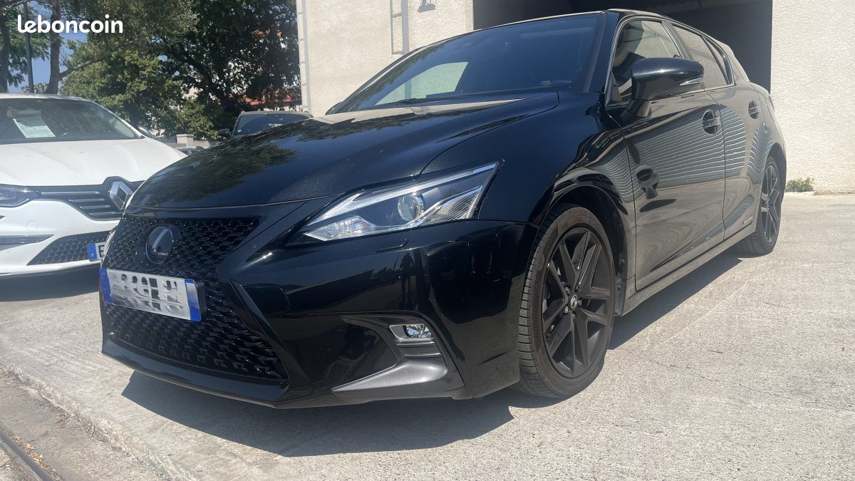 LEXUS CT200H RARE SPORT EDITION suivi Lexus Complet 1,8 L 136 CV 2020 (image 3)