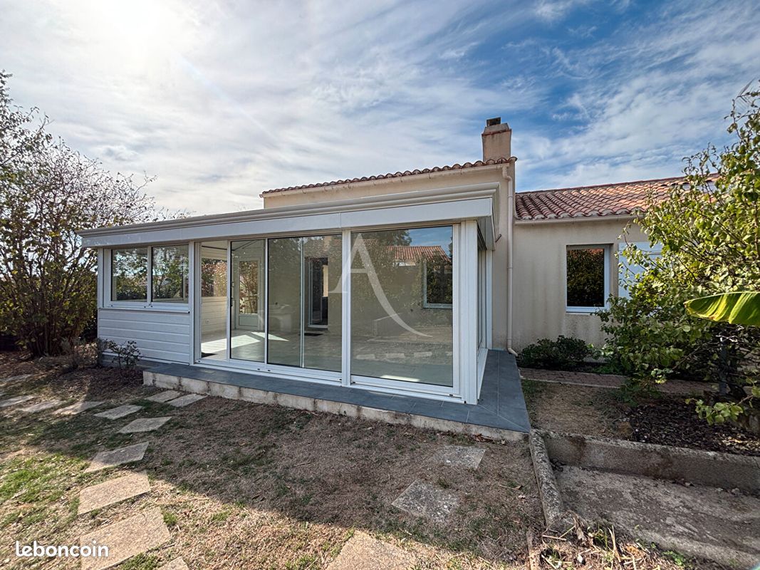 Maison 5 pièces 131 m² · à Venansault · 131 m² · 255 000 €