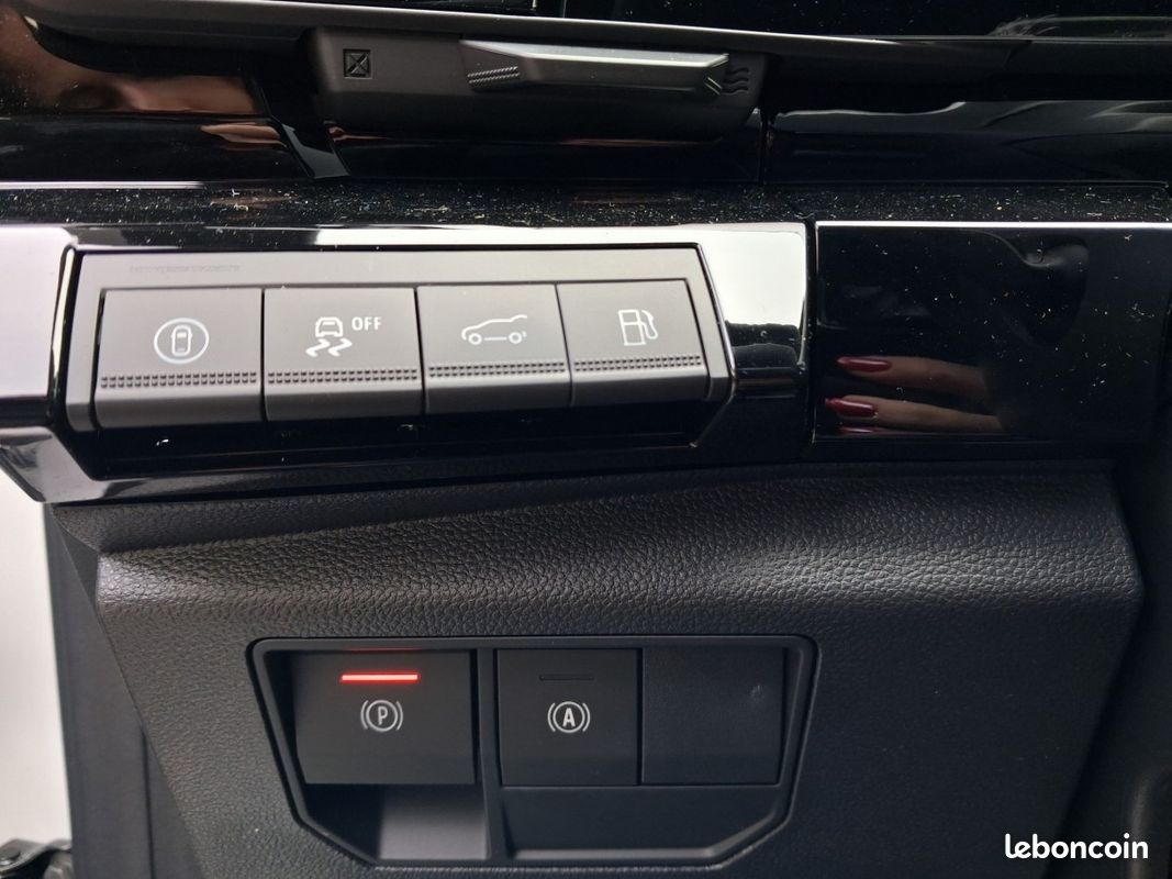 Renault Rafale esprit Alpine full hybrid E-Tech 200 -25 (image 21)