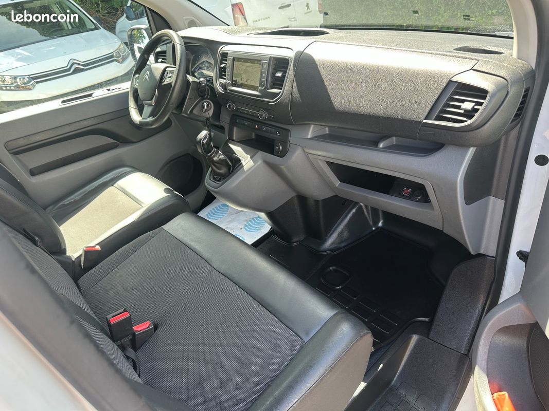 CITROEN JUMPY FOURGON XS 1.6 BLUEHDI 95 ch BUSINESS (image 9)