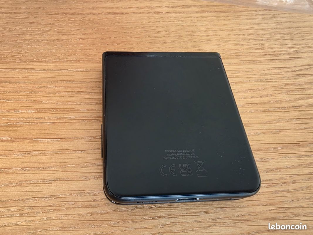 Vends Galaxy Z Flip3 5G (image 2)