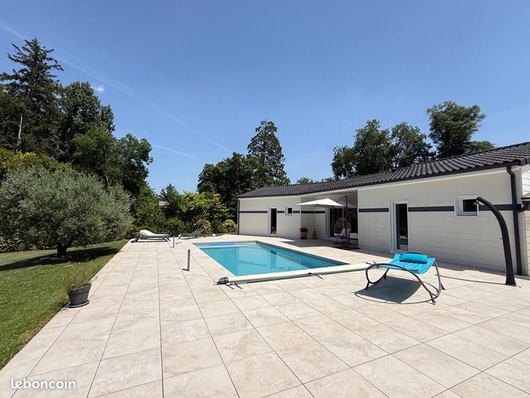 Maison 6 pièces 130 m² · à Champniers · 130 m² · 415 900 €