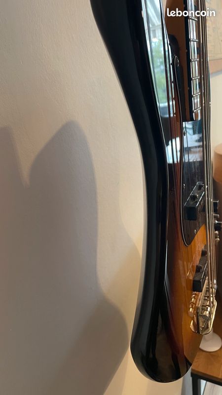 Squier Classic Vibe '70s Jazz Bass (image 6)