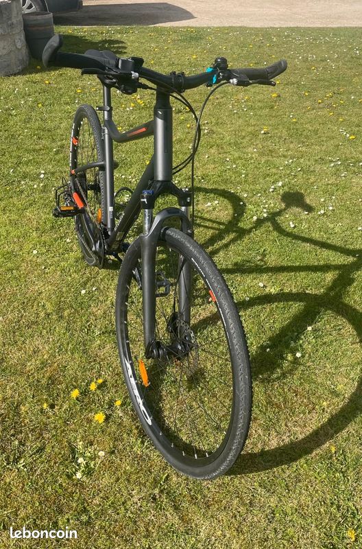 Vélo Décathlon Riverside 700 (image 2)