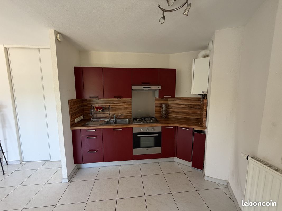 Appartement 2 pièces 50 m² · à Perrignier · 50 m² · 1 050 €/mois