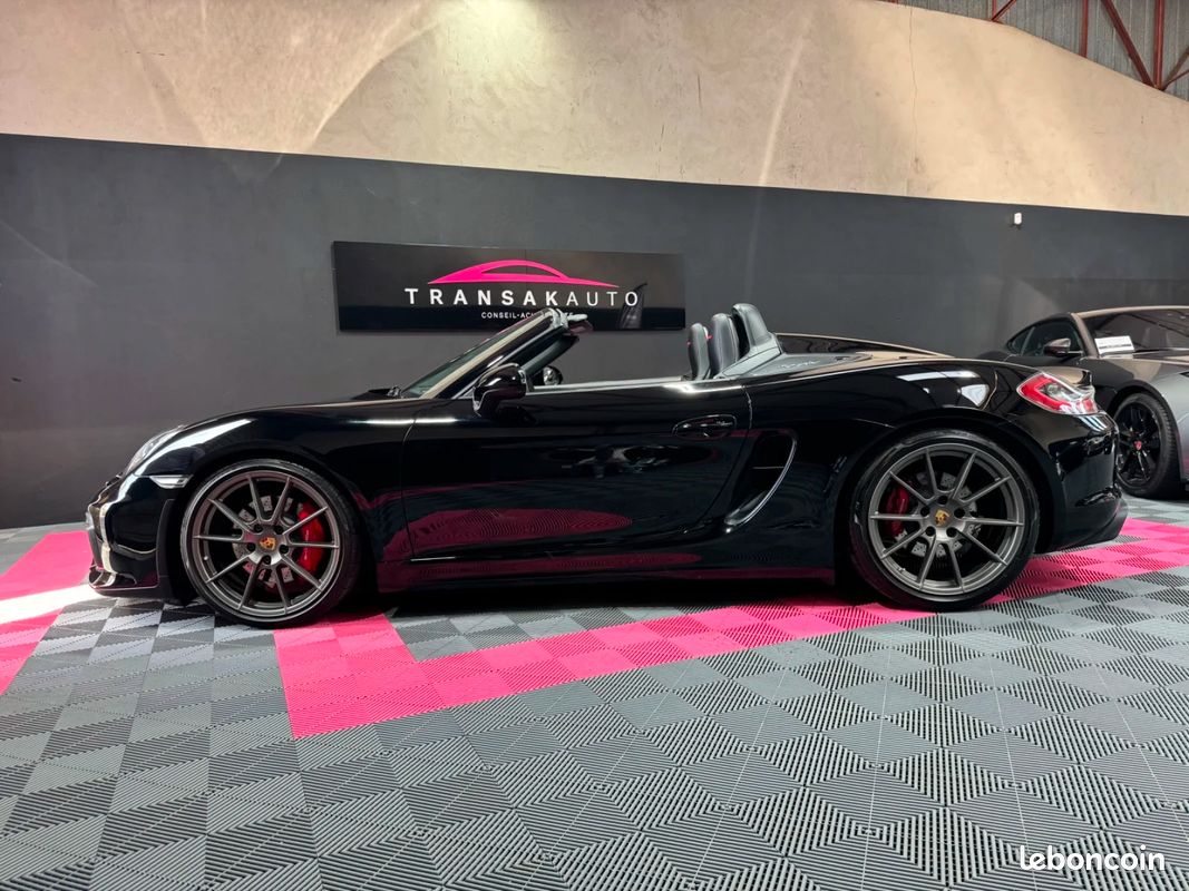 PORSCHE BOXSTER SPYDER 981 375 cv 3.8i / Entretien Porsche / Bose / Pack Chrono Sport / Echappement Sport (image 2)