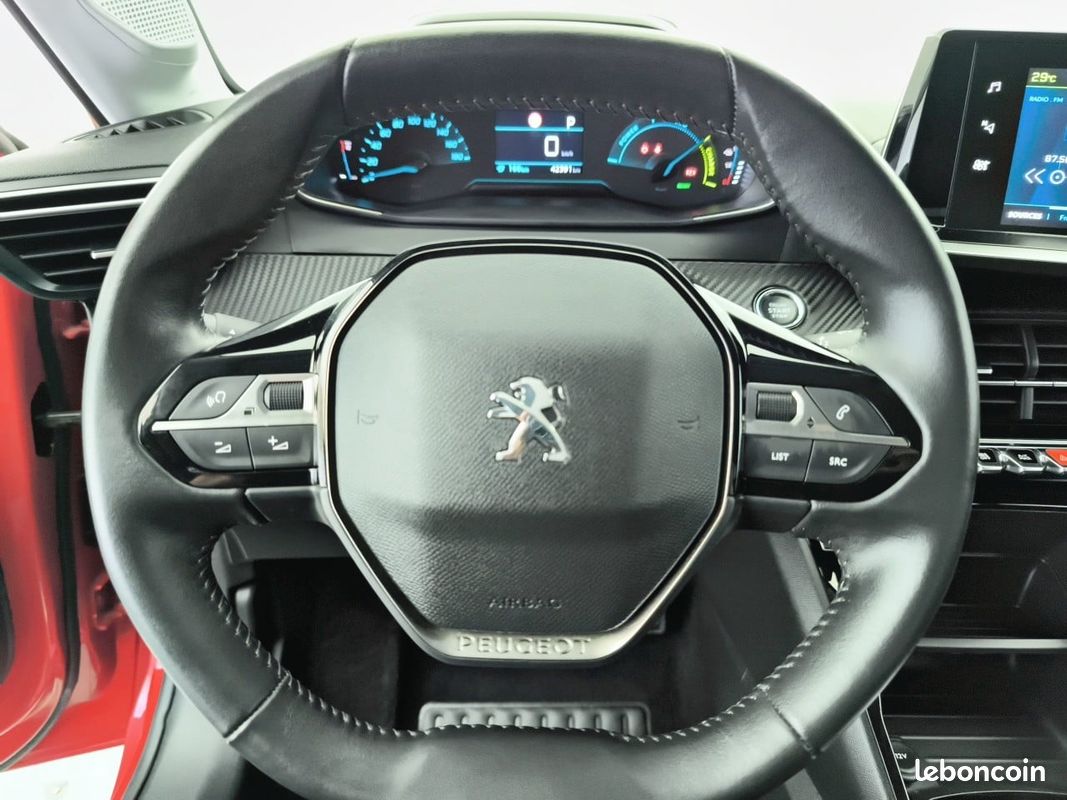 PEUGEOT 208 Electrique 50 kWh 136ch Style (image 23)