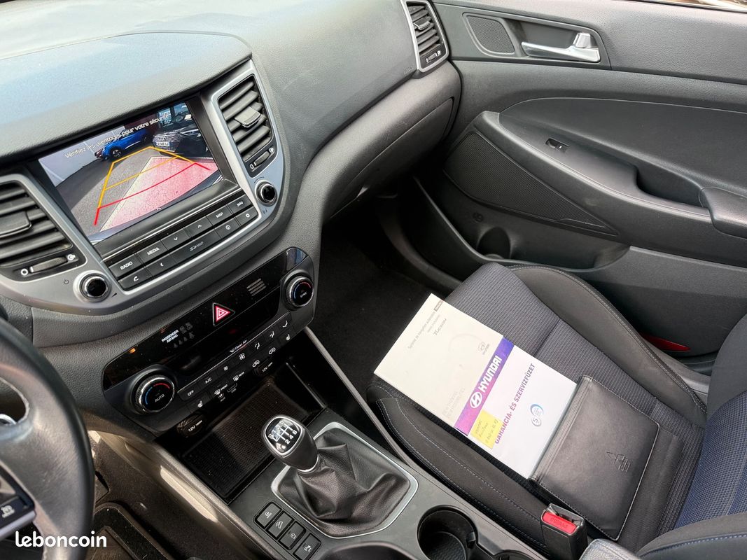 Hyundai TUCSON 1.7 Executive 116CH / Première main (image 10)