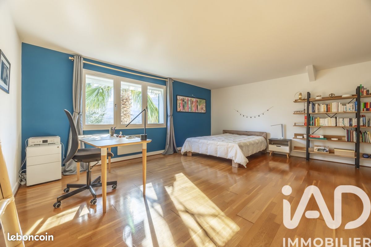 Maison 7 pièces 227 m² (image 20)