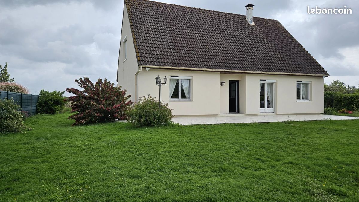 Maison 7 pièces 142 m² · à Saint-Vigor-d'Ymonville · 142 m² · 270 000 €