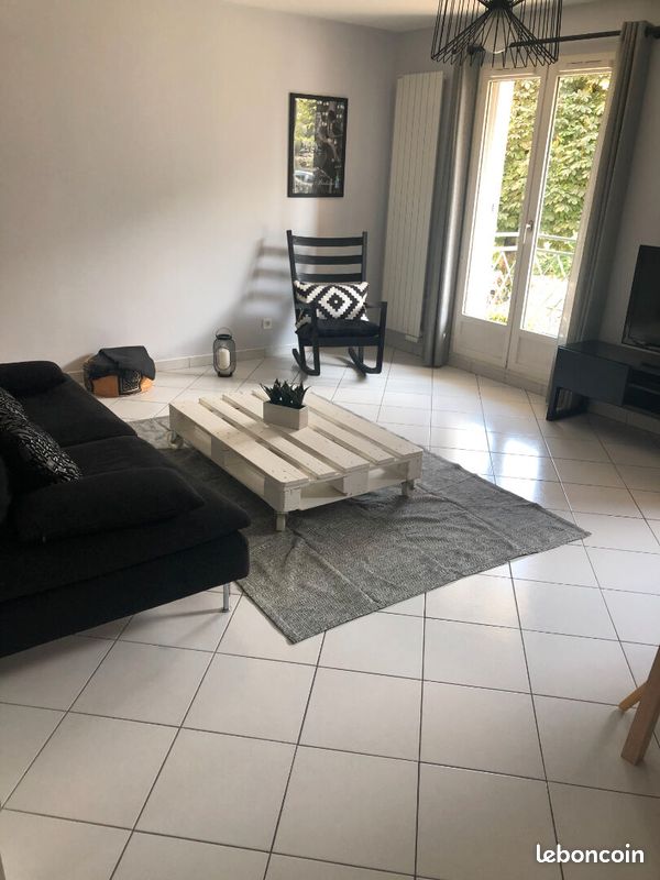 Appartement a louer noisy-le-grand - 2 pièce(s) - 57 m2 - Surfyn