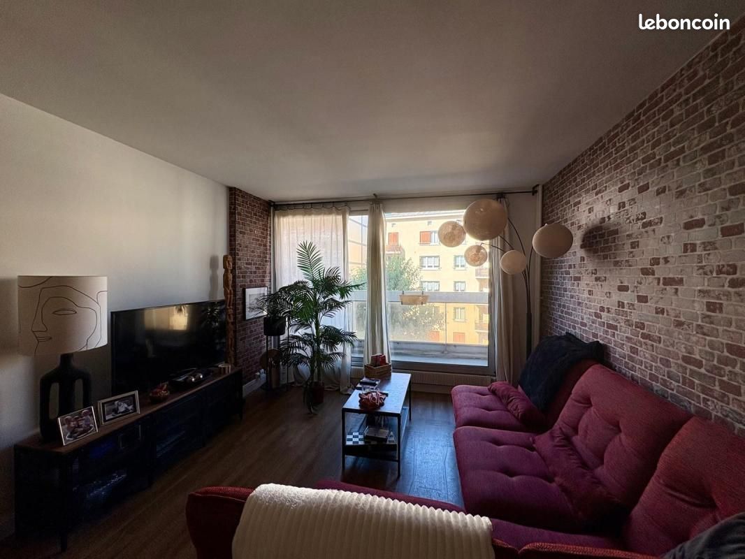 Appartement 3 pièces 74 m² · à Boulogne-Billancourt · 74 m² · 2 080 €/mois