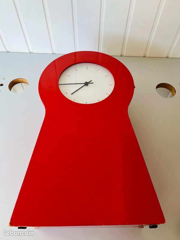 Horloge Armoire Métal Rouge Ikea PS Design Thomas Sandell Suède Années 90 (image 13)