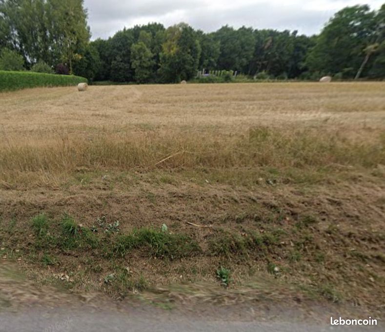Terrain 380 m² Bobital · 59 700 €