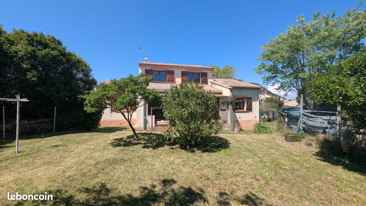 Maison 5 pièces 125 m² · à Gonfaron · 125 m² · 359 000 €