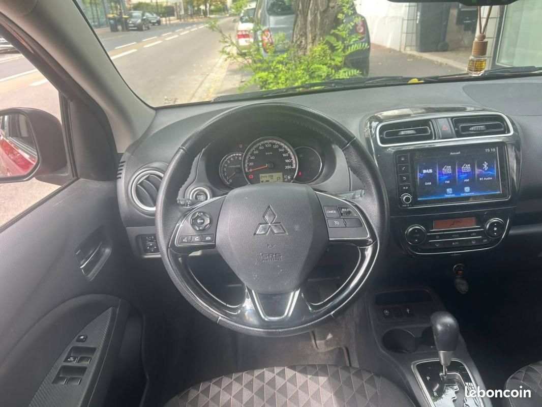 Mitsubishi Space Star 1.2 MIVEC 71ch Red Line EDITION 2023 (image 13)