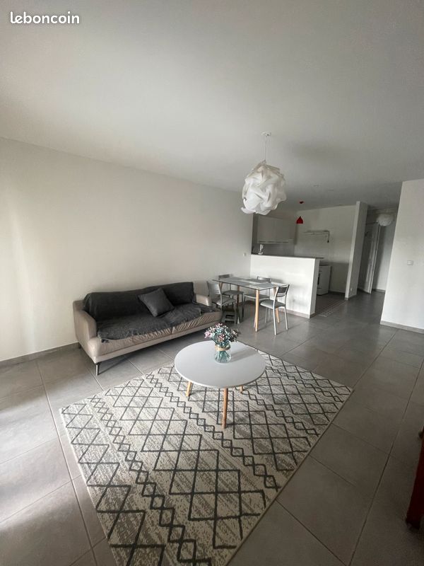 Appartement 4 pièces 80 m² · à Lunel · 80 m² · 930 €/mois