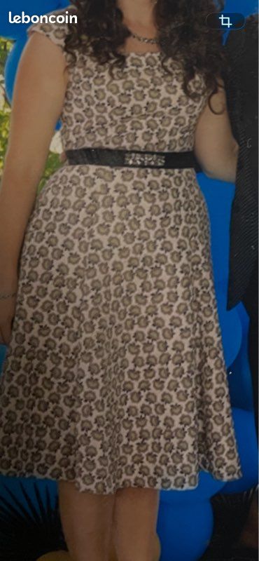 Robe femme en très bon état (image 7)