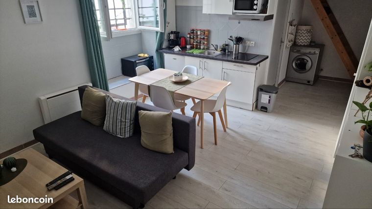 Studio 28m2 en plein centre de La Tronche proche tram et CHU