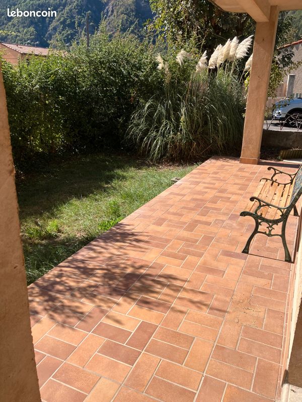 Maison 4 pièces 113 m² · à Digne-les-Bains · 113 m² · 216 000 €