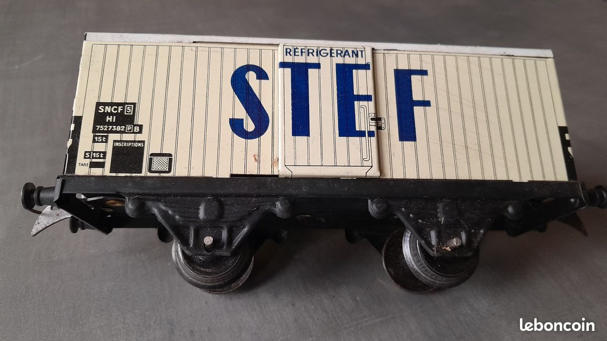 TRAINS HORNBY Wagon frigorifique (image 4)