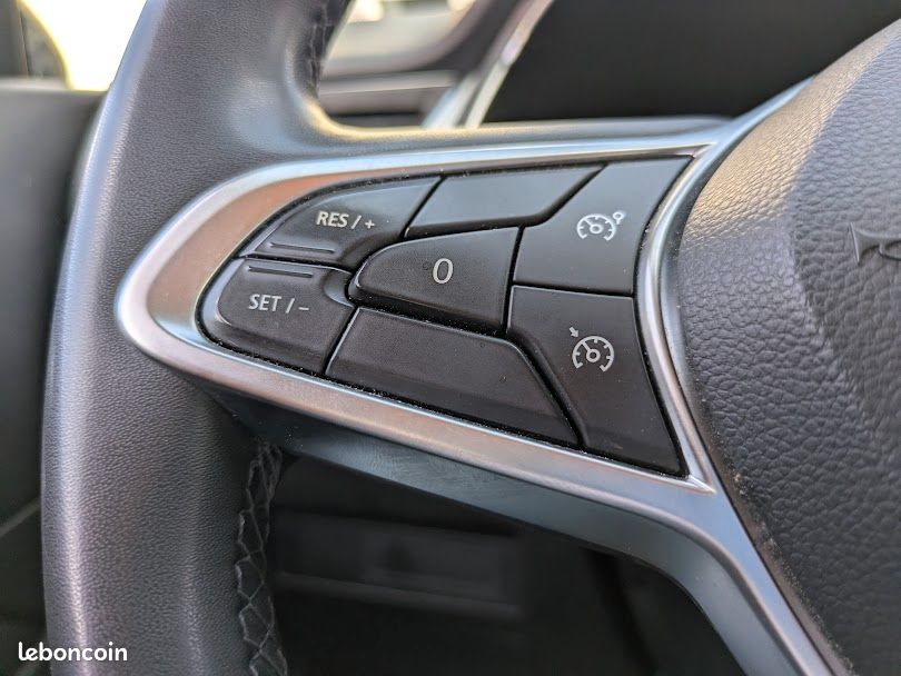 Captur e-tech 160ch plug-in intens / 1ere Main / ancien leasing (image 12)