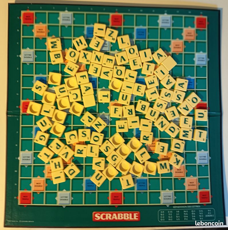 Jeu de Scrabble Classique (image 8)