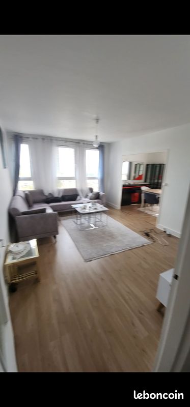 Appartement 4 pièces 70 m² · à Épinay-sous-Sénart · 70 m² · 1 550 €