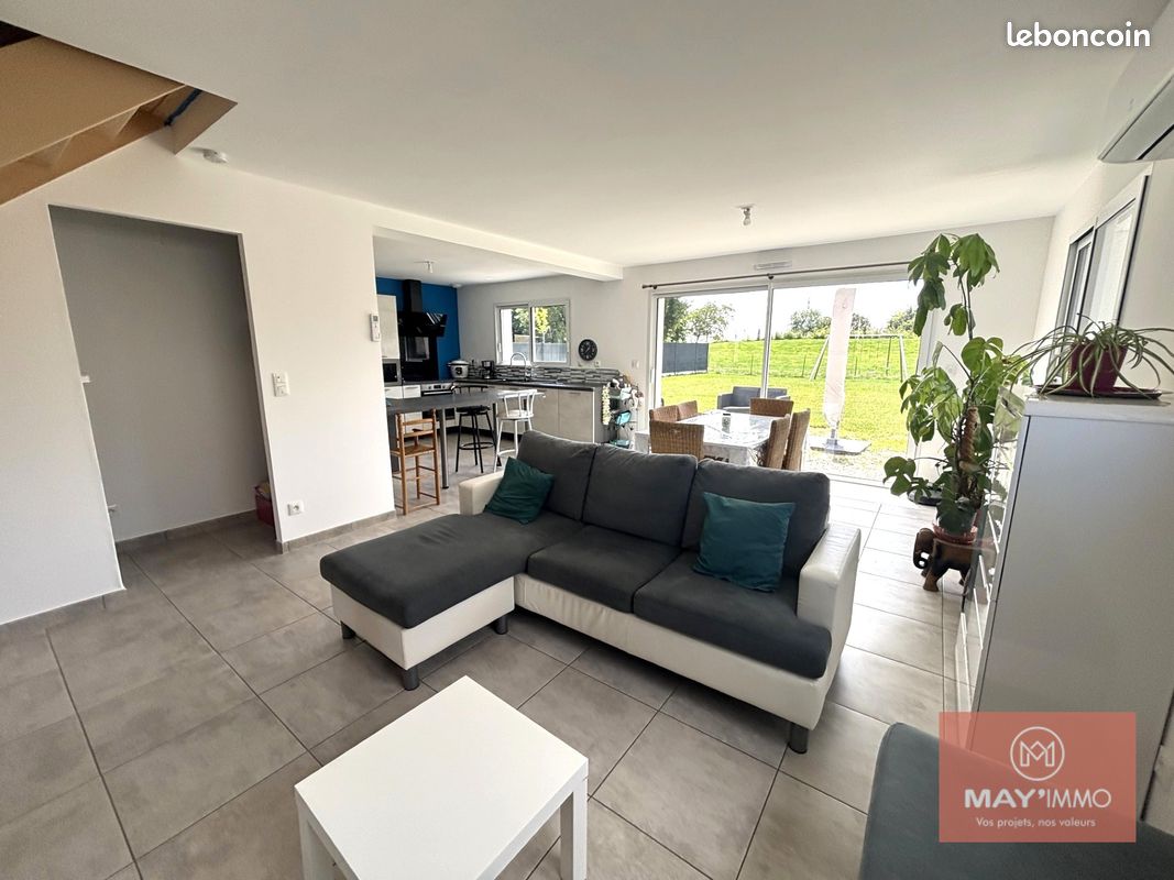 Maison 5 pièces 115 m² · à Astillé · 115 m² · 237 000 €