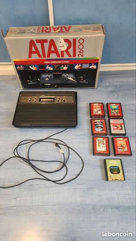 Jeu Atari 2600 Combat Complet En Boîte (PAL) - État Correct Avec Traces D'usure