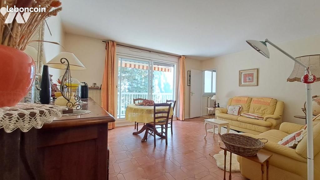 Appartement 3 pièces 75 m² · à Tassin-la-Demi-Lune · 75 m² · 317 000 €