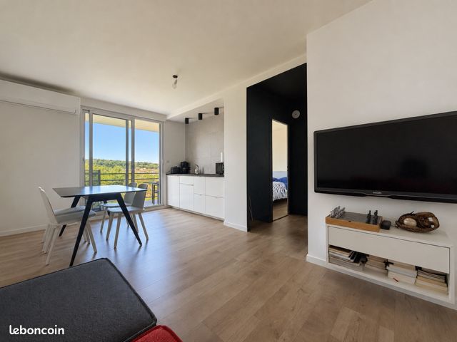 Appartement 2 pièces 36 m² · à Lons-le-Saunier · 36 m² · 696 €