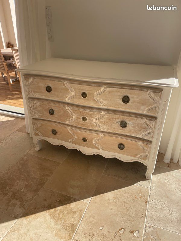 Commode trois tiroirs bois massif (image 1)