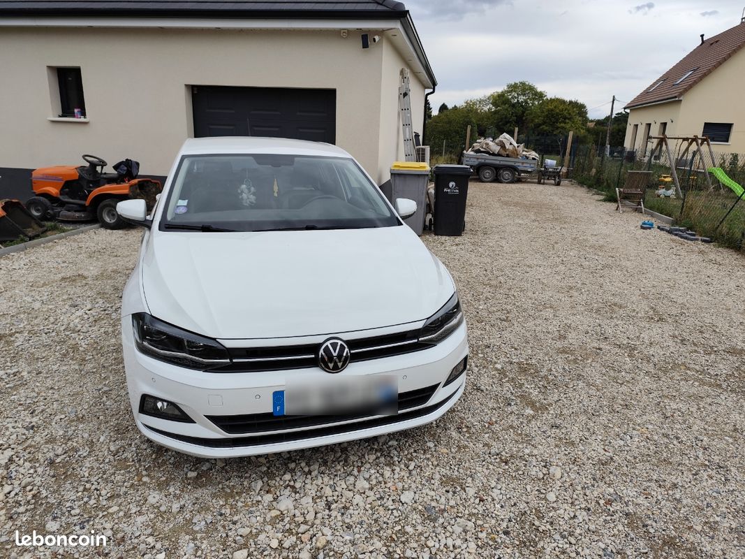 Volkswagen Polo 6 (image 1)