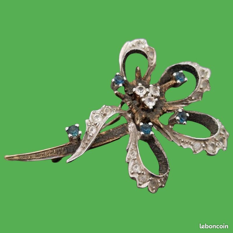 Broche Ancienne En Argent - Épingle Vintage - Occasion