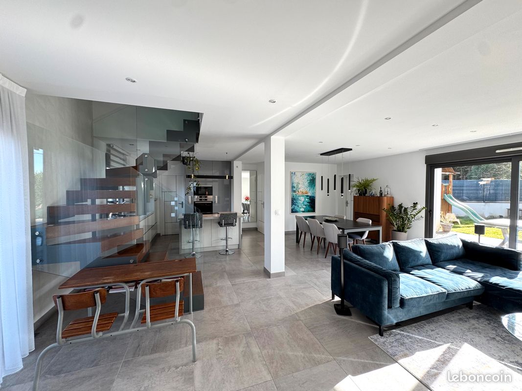 Maison 6 pièces 120 m² · à Maincy · 120 m² · 449 000 €