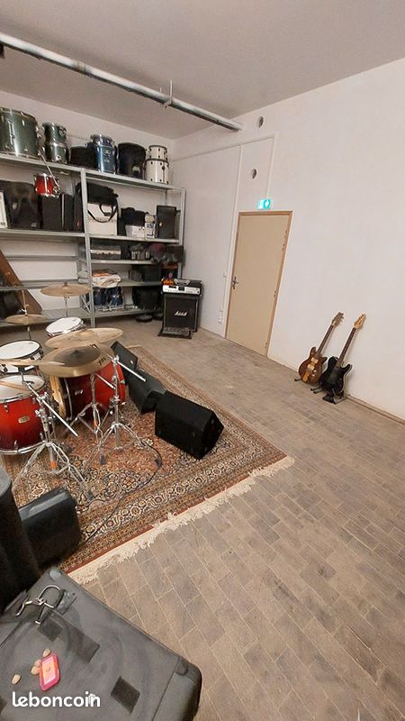 Appartement 1 pièce 23 m² · à Pantin · 23 m² · 1 100 €