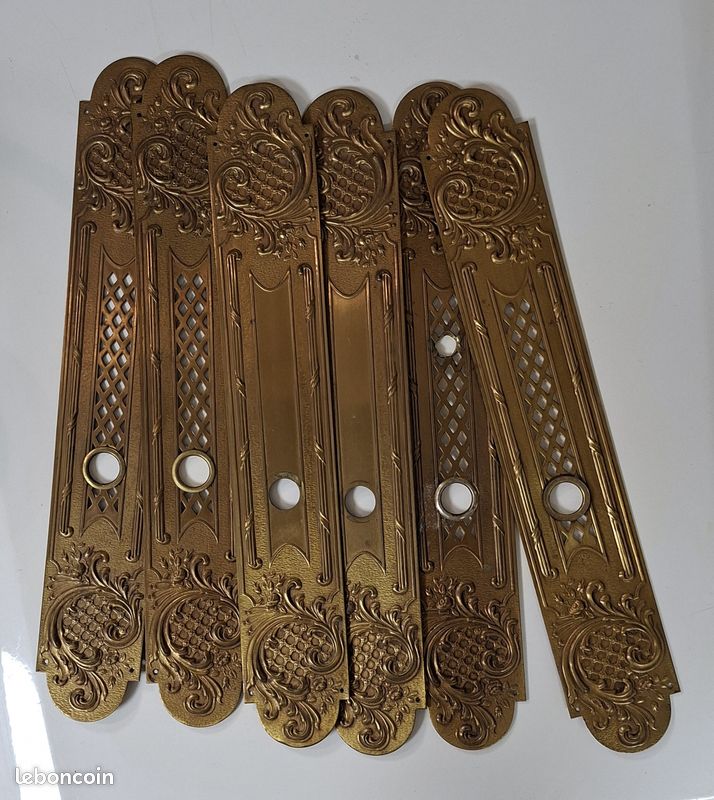 Lot de 6 plaques de propreté laiton (image 1)