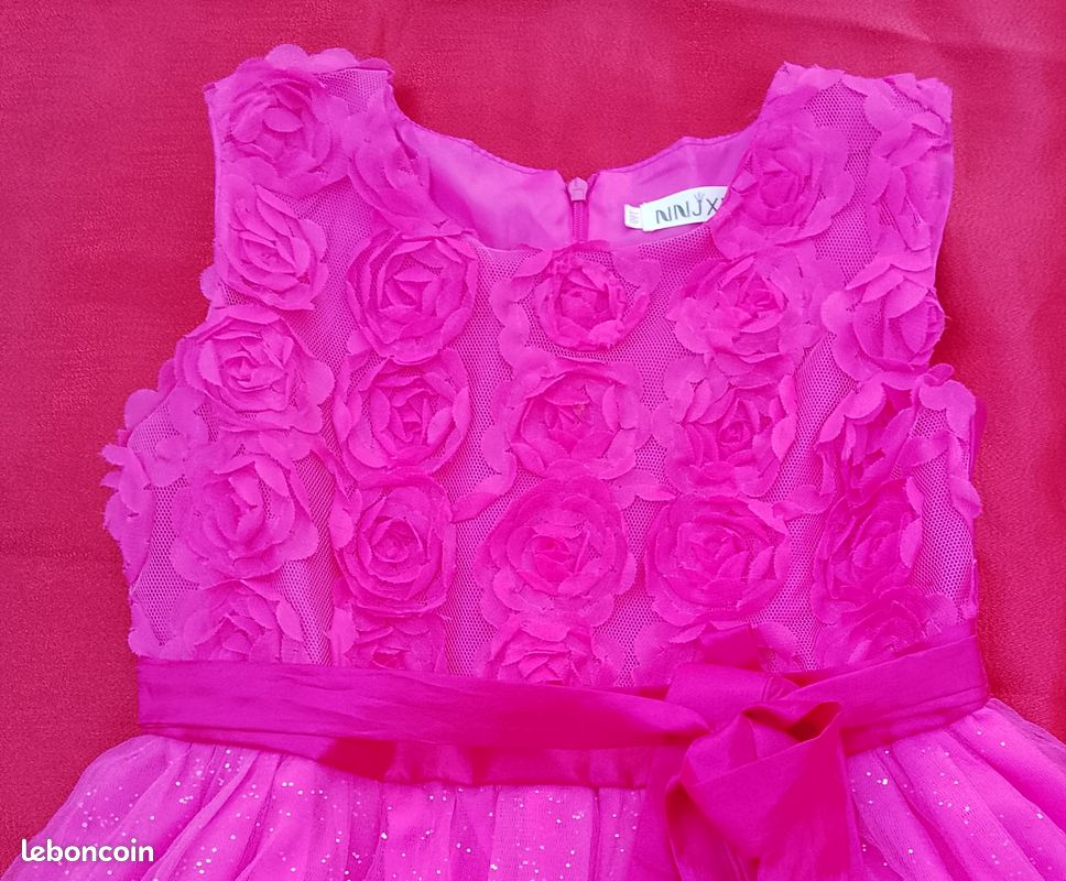 Robe rose (image 3)