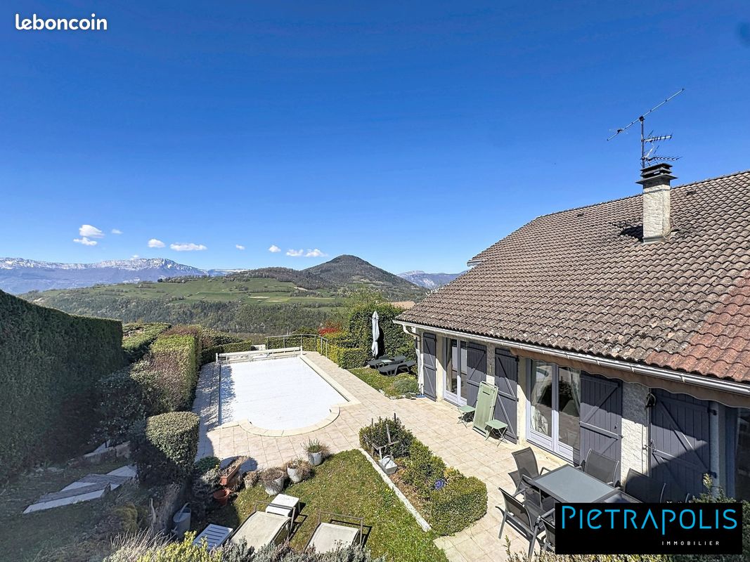 Maison 6 pièces 163 m² · à Saint-Martin-d'Uriage · 163 m² · 649 000 €