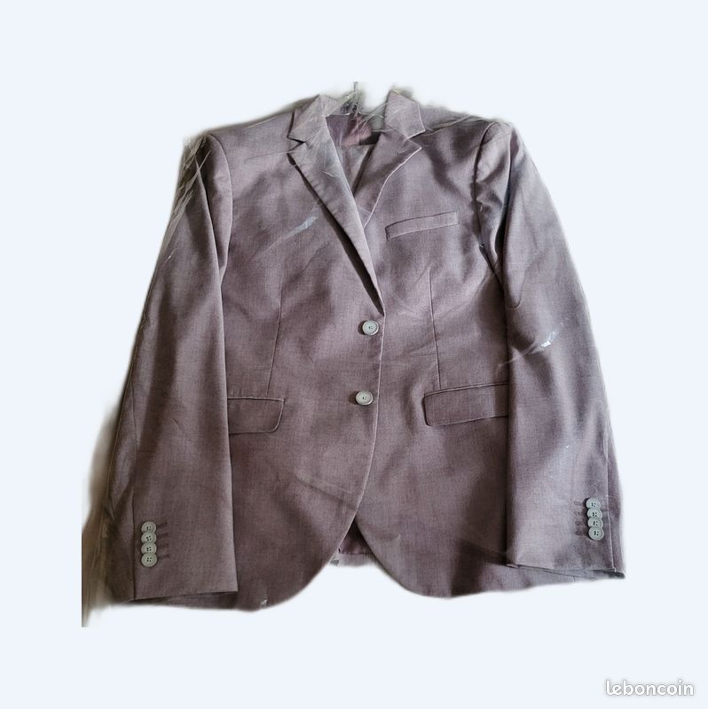 Costume rose gris (image 1)