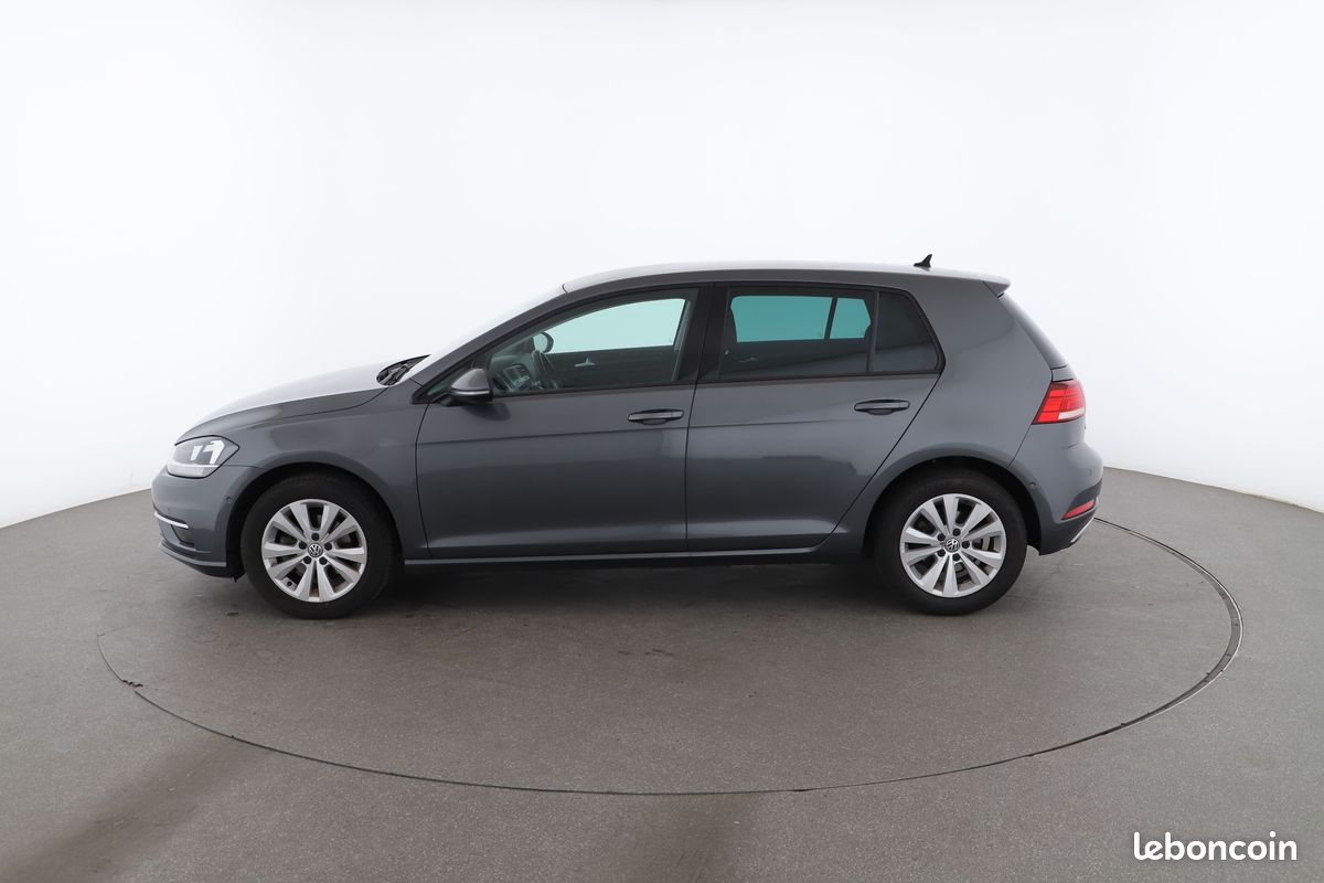 Volkswagen Golf VII 1.0 TSI BlueMotion Tech Confortline Business DSG7 5P 115 ch (image 11)