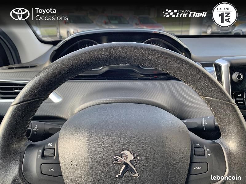 Peugeot 2008 1.2 PureTech 110ch Style S&S (image 13)