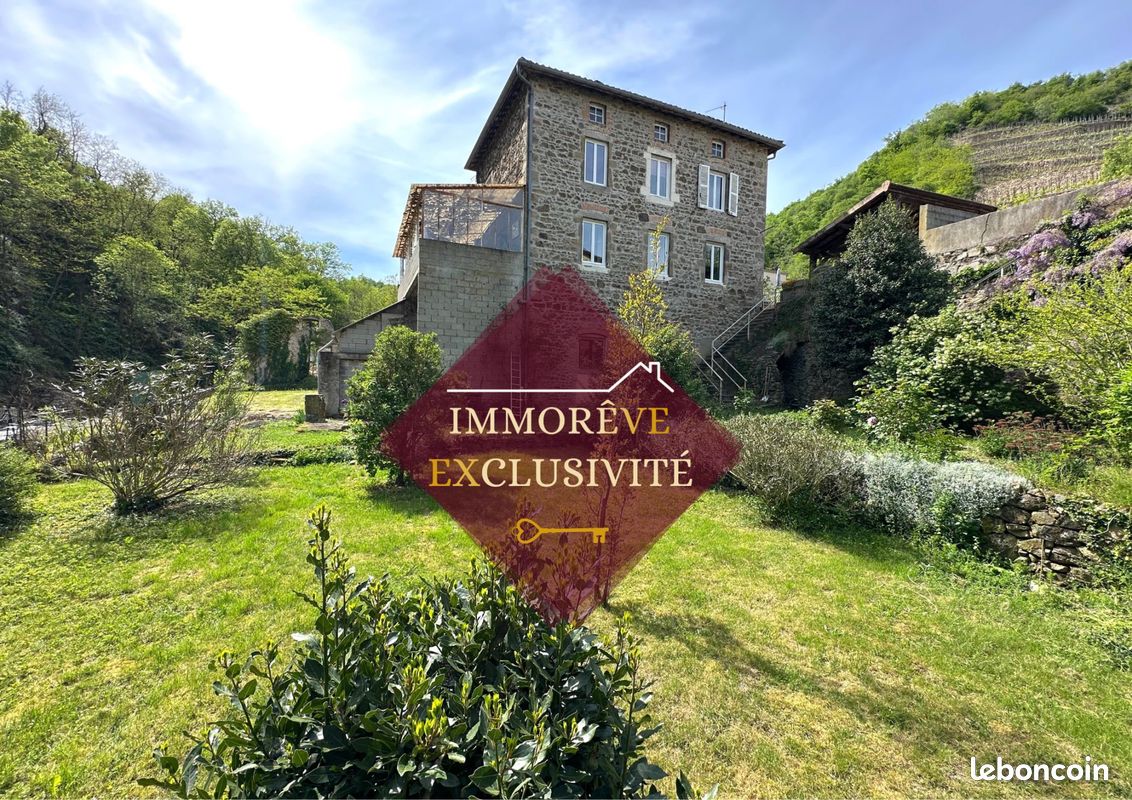 Maison 6 pièces 131 m² · à Chavanay · 131 m² · 290 000 €