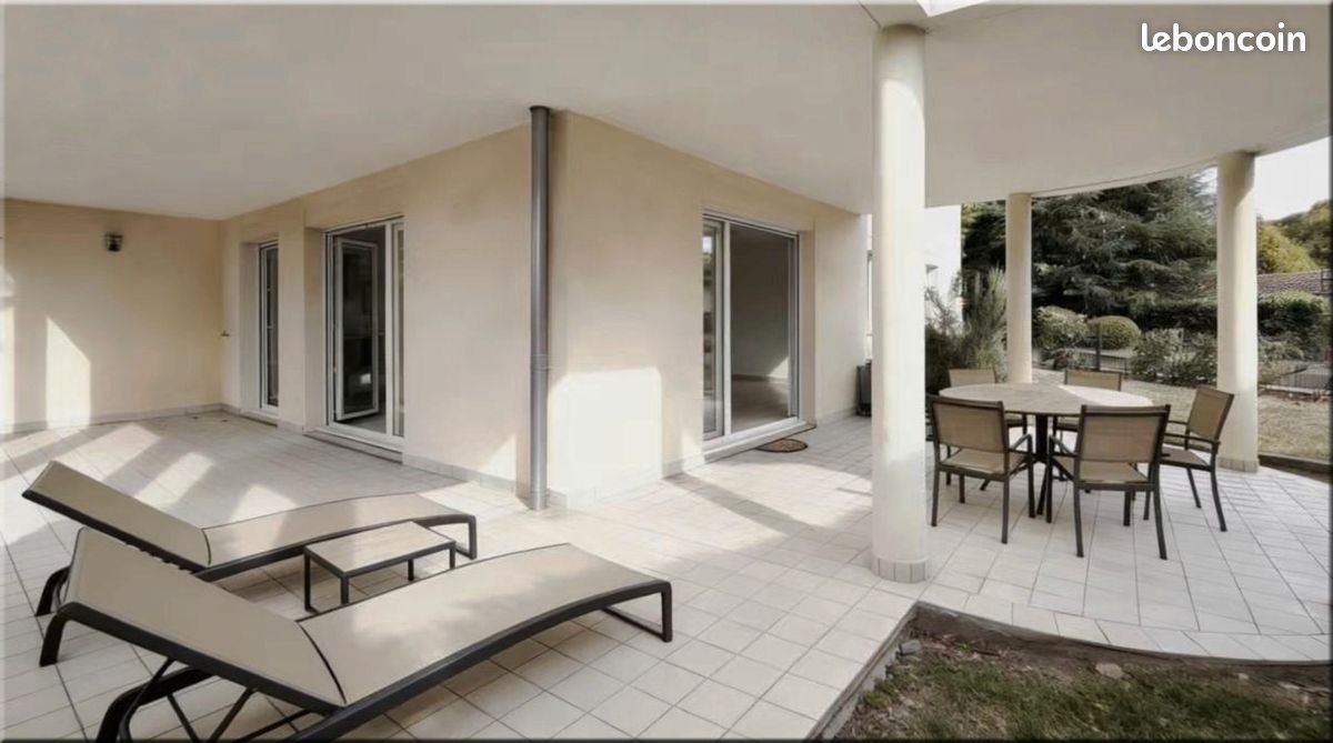 Appartement 3 pièces 87 m² · à Ferney-Voltaire · 87 m² · 440 000 €