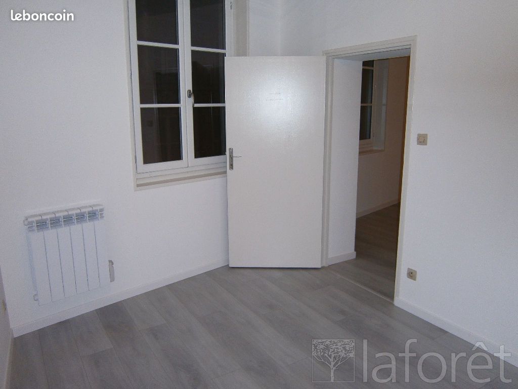 Appartement a louer chalons-en-champagne - 3 pièce(s) - 48 m2 - Surfyn