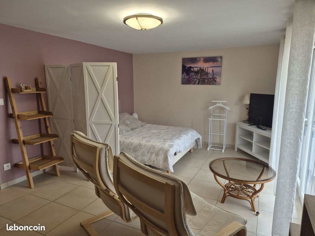Appartement 2 pièces 28 m² · à Blois · 28 m² · 220 €/mois