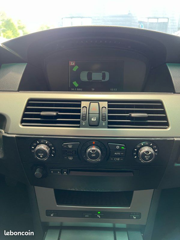 BMW SÉRIE 5 523i 2.5 E60 177cv (image 4)